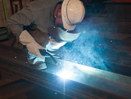 塚本鍛冶工業 溶接